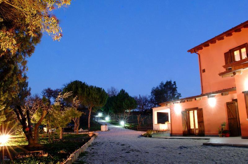 Il Fiorile Villa Benevento Exteriör bild